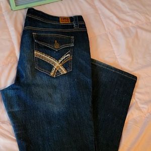 Like new LEI Sophia Hipster Flare size 15 Long